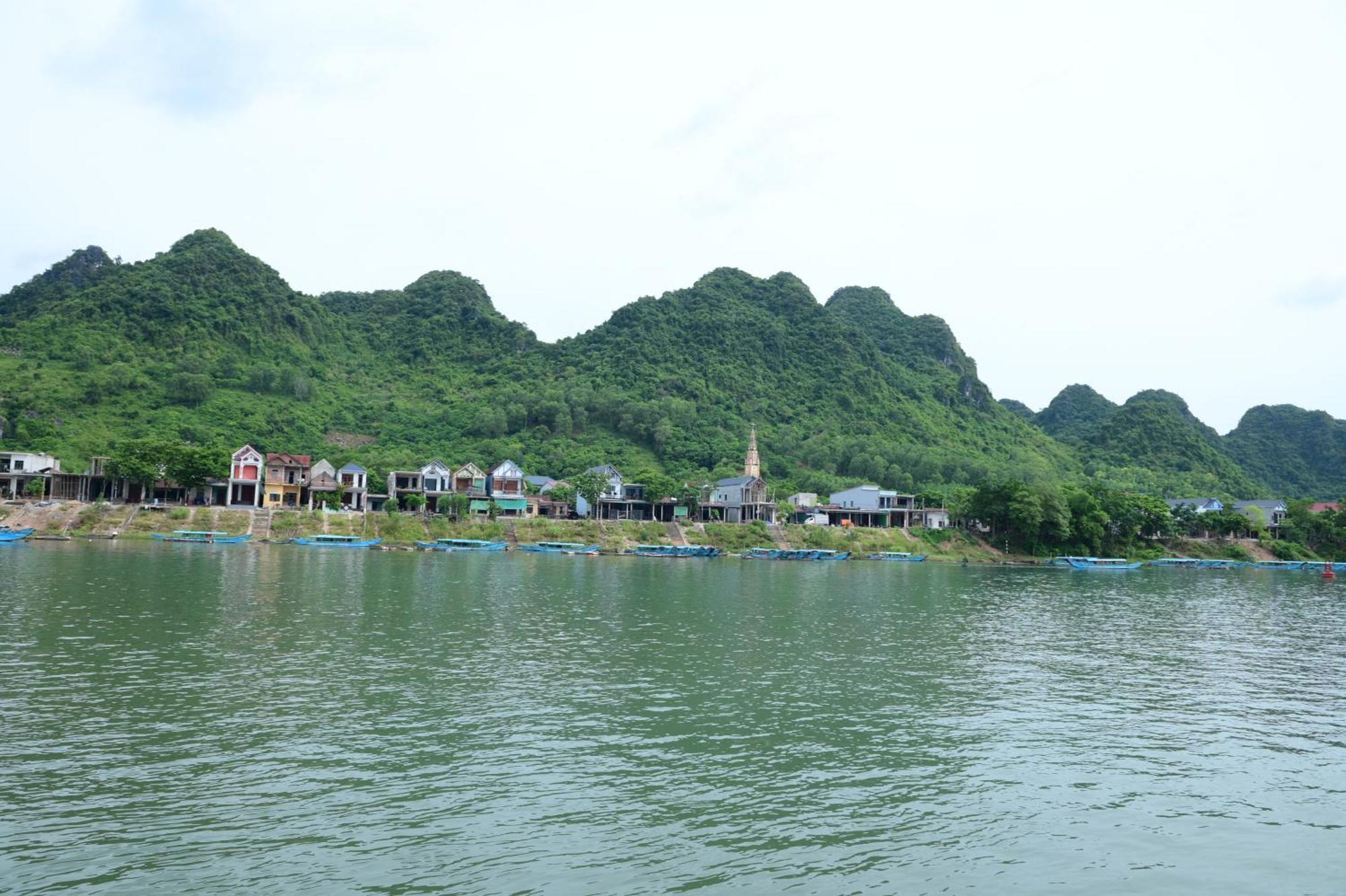 Restful River Bungalow Phong Nha Exterior photo