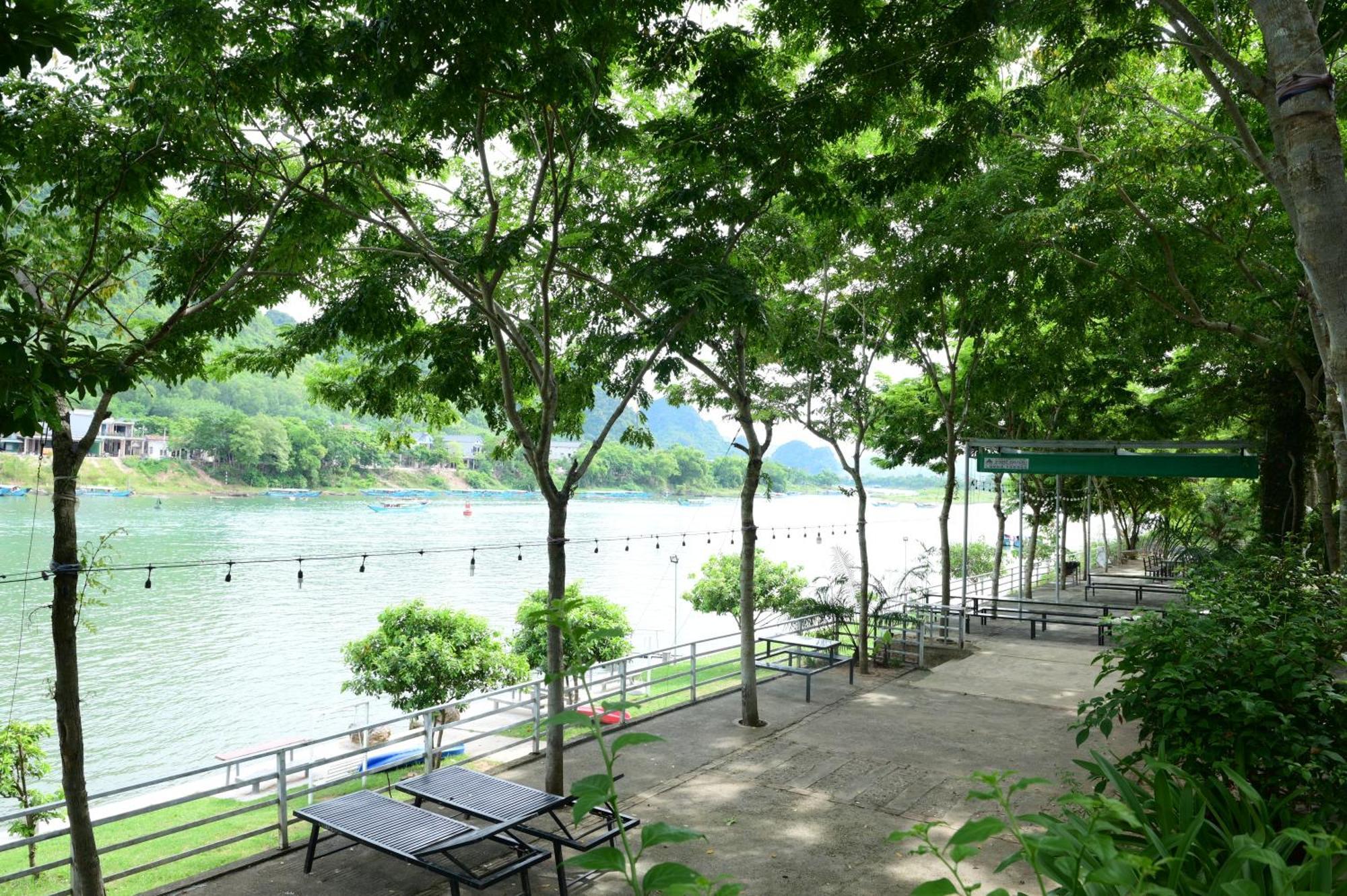 Restful River Bungalow Phong Nha Exterior photo