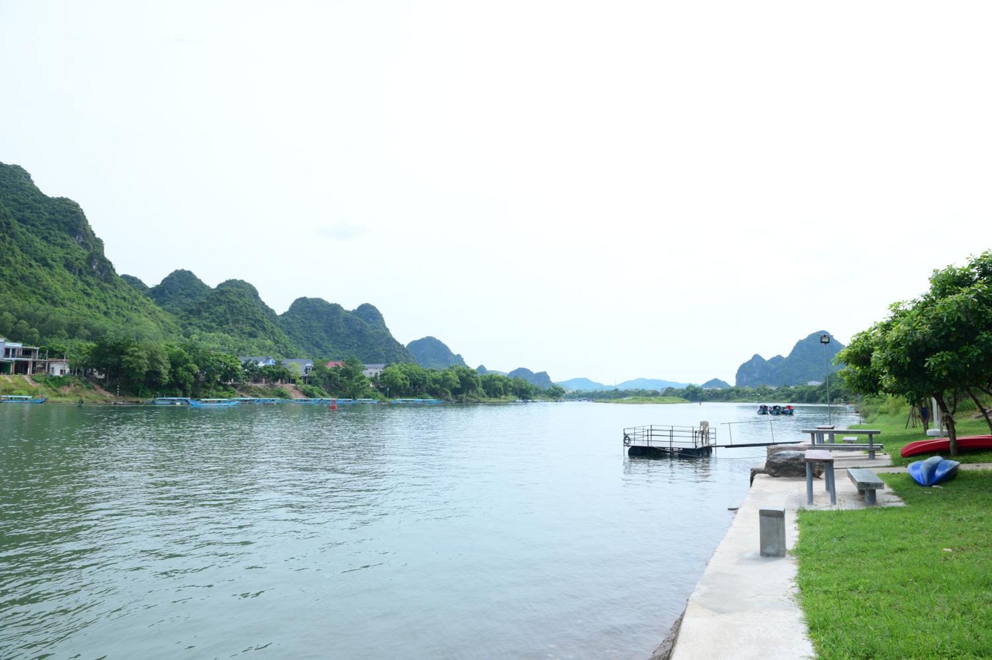 Restful River Bungalow Phong Nha Exterior photo